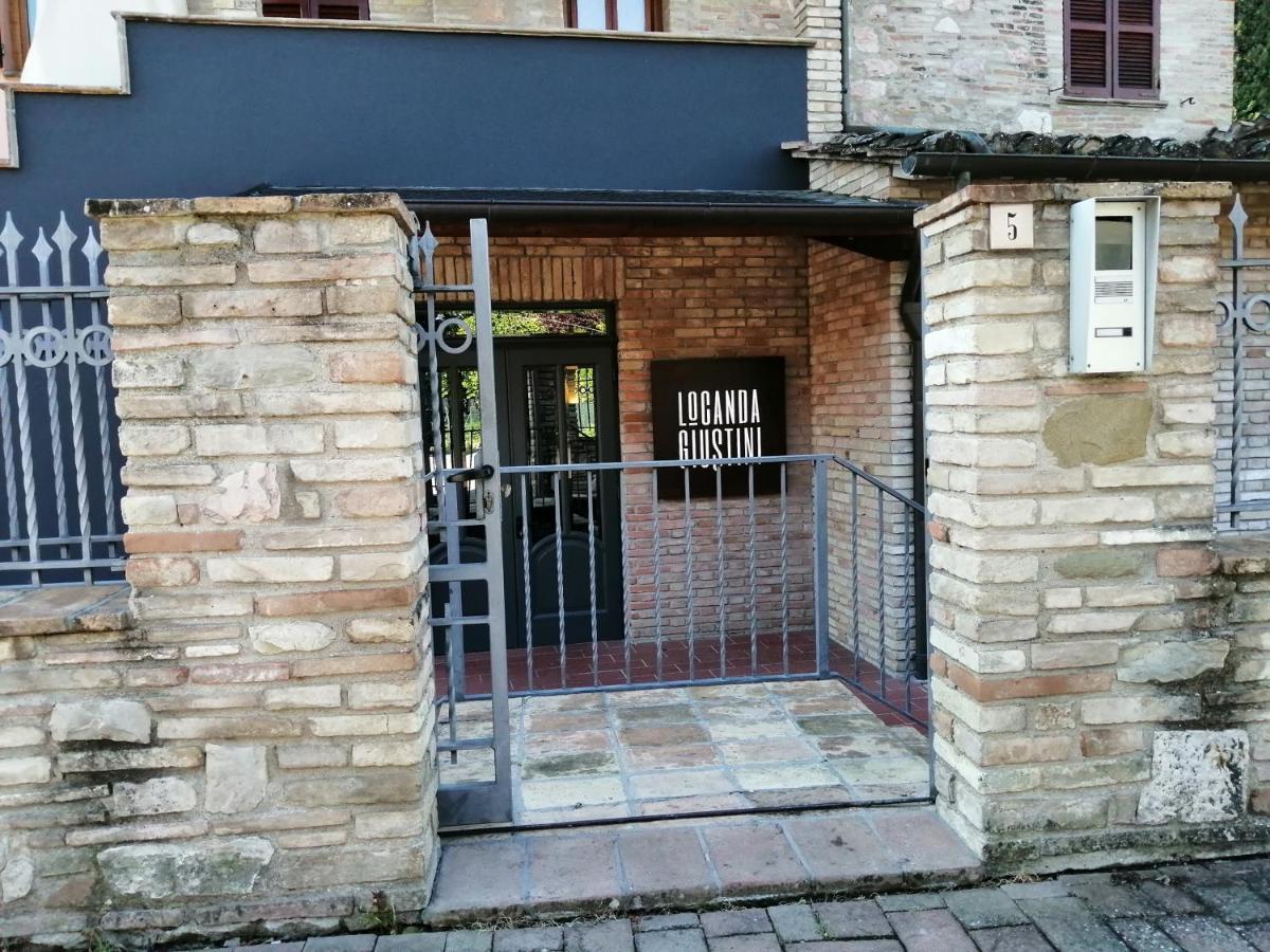 Locanda Giustini Ассізі Екстер'єр фото